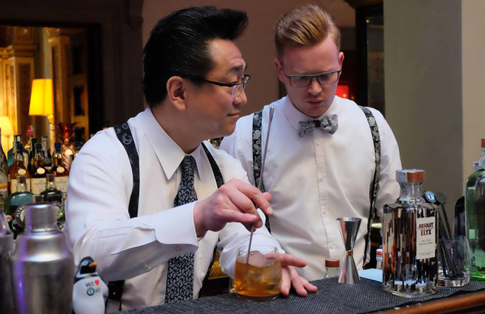 hidetsugu ueno barman