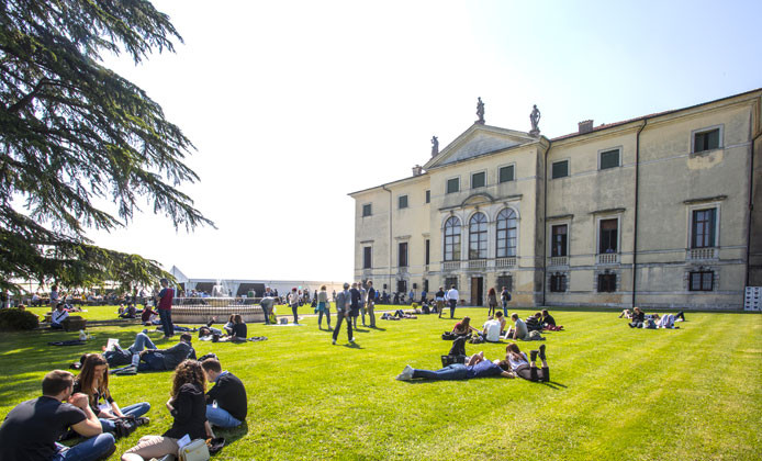 villa favorita