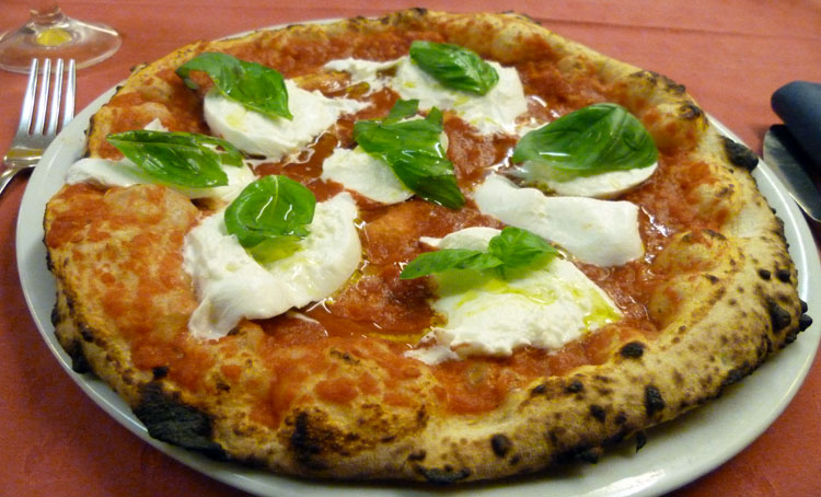 pizzeria la gatta mangiona